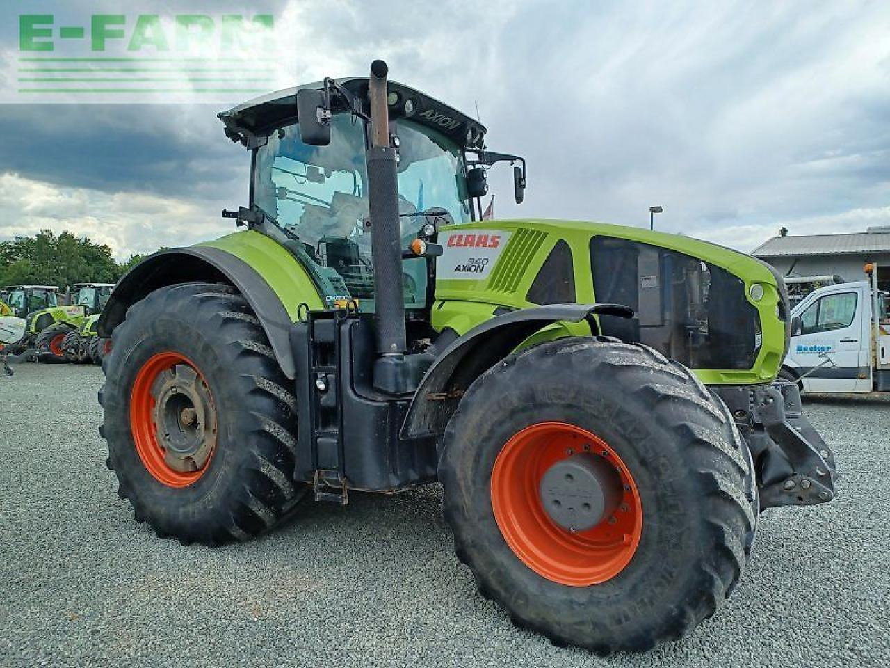 Farm tractor CLAAS axion 940 c-matic