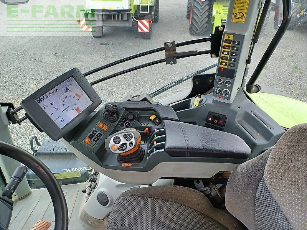 Farm tractor CLAAS axion 940 c-matic