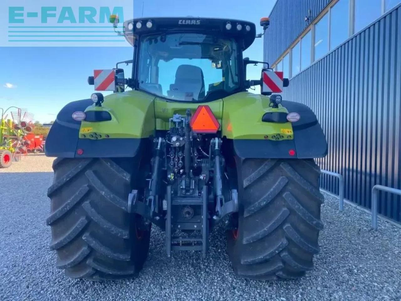 Farm tractor CLAAS axion 940 cmatic