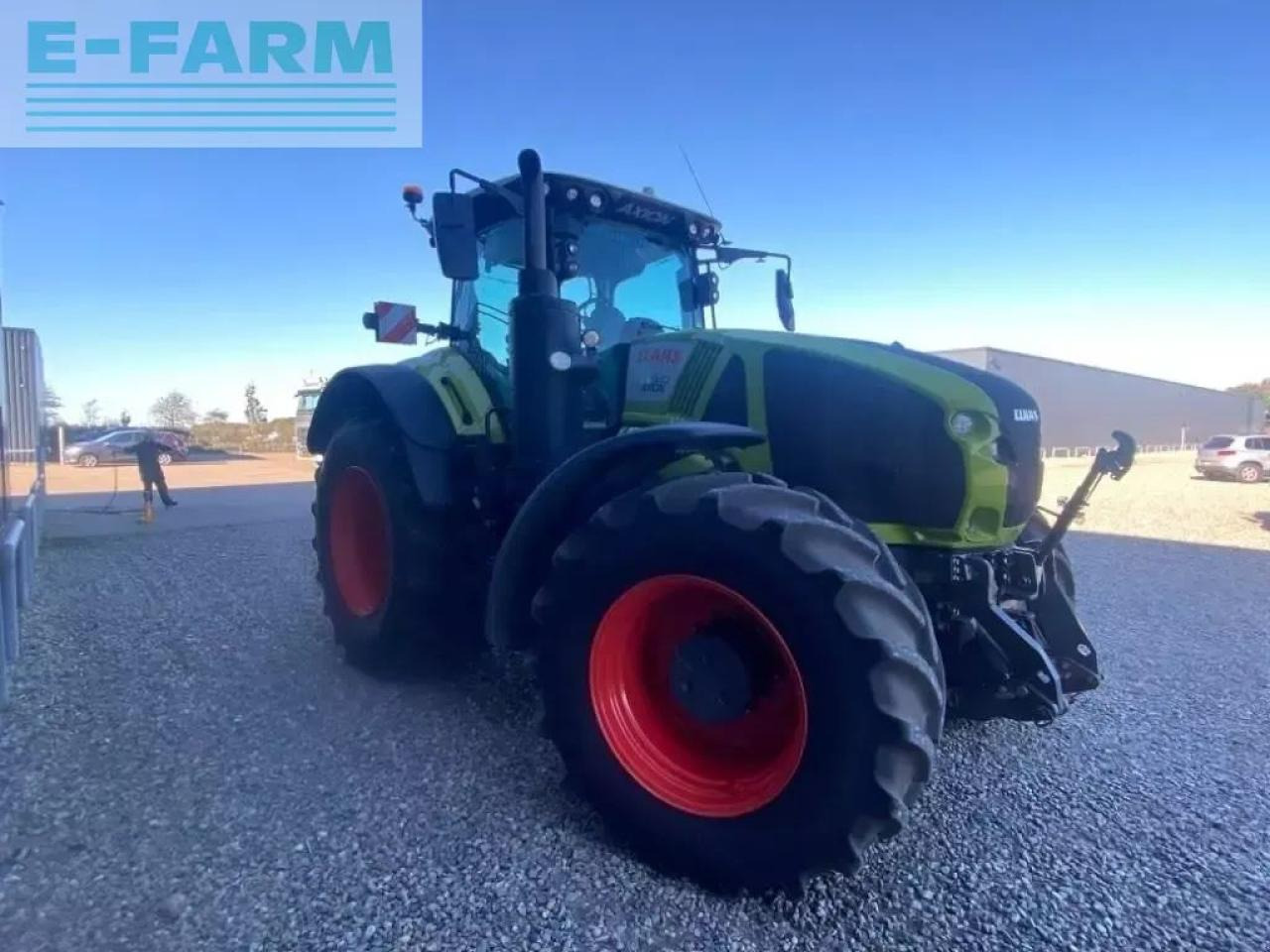 Farm tractor CLAAS axion 940 cmatic