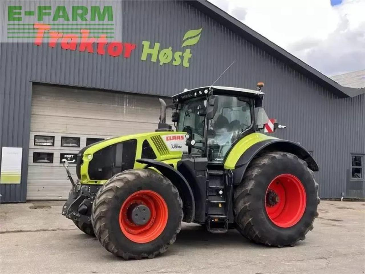 Farm tractor CLAAS axion 940 cmatic cebis CMATIC CEBIS