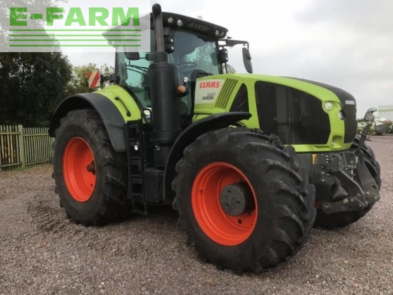 Farm tractor CLAAS axion 940 stage iv mr