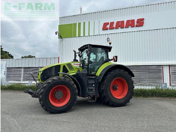 Farm tractor CLAAS axion 950