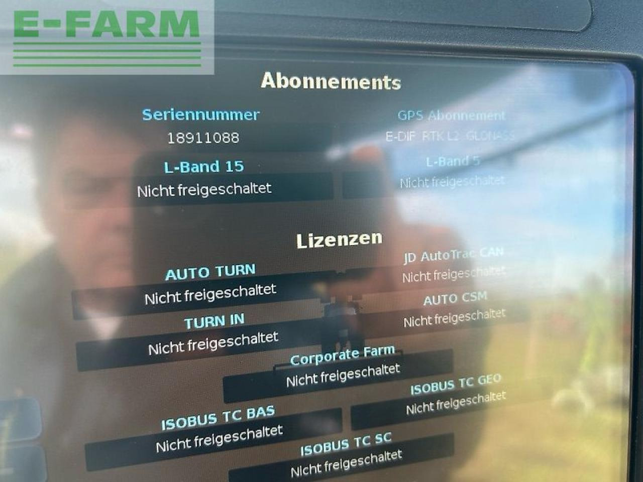 Farm tractor CLAAS axion 950