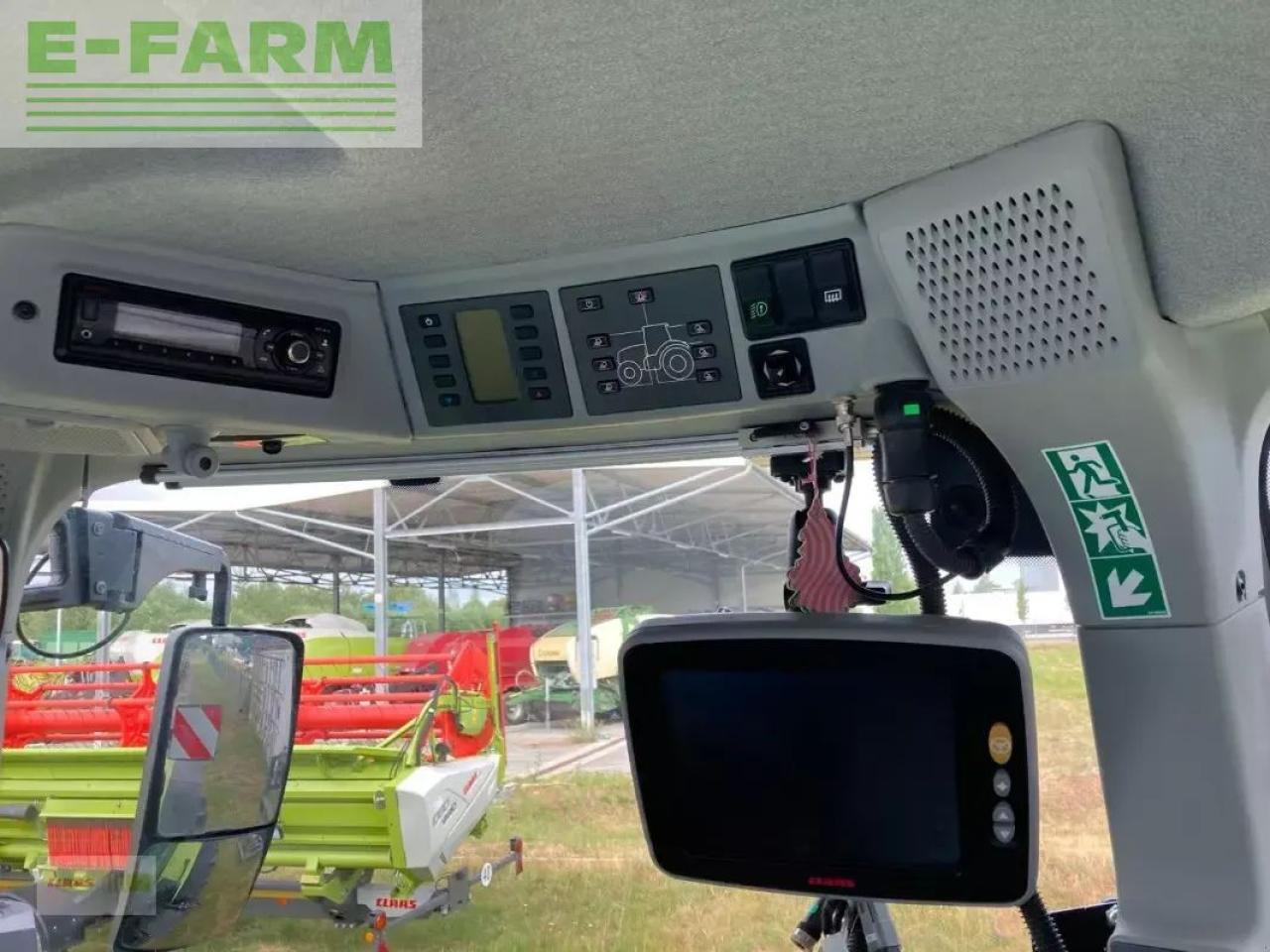 Farm tractor CLAAS axion 950 cmatic