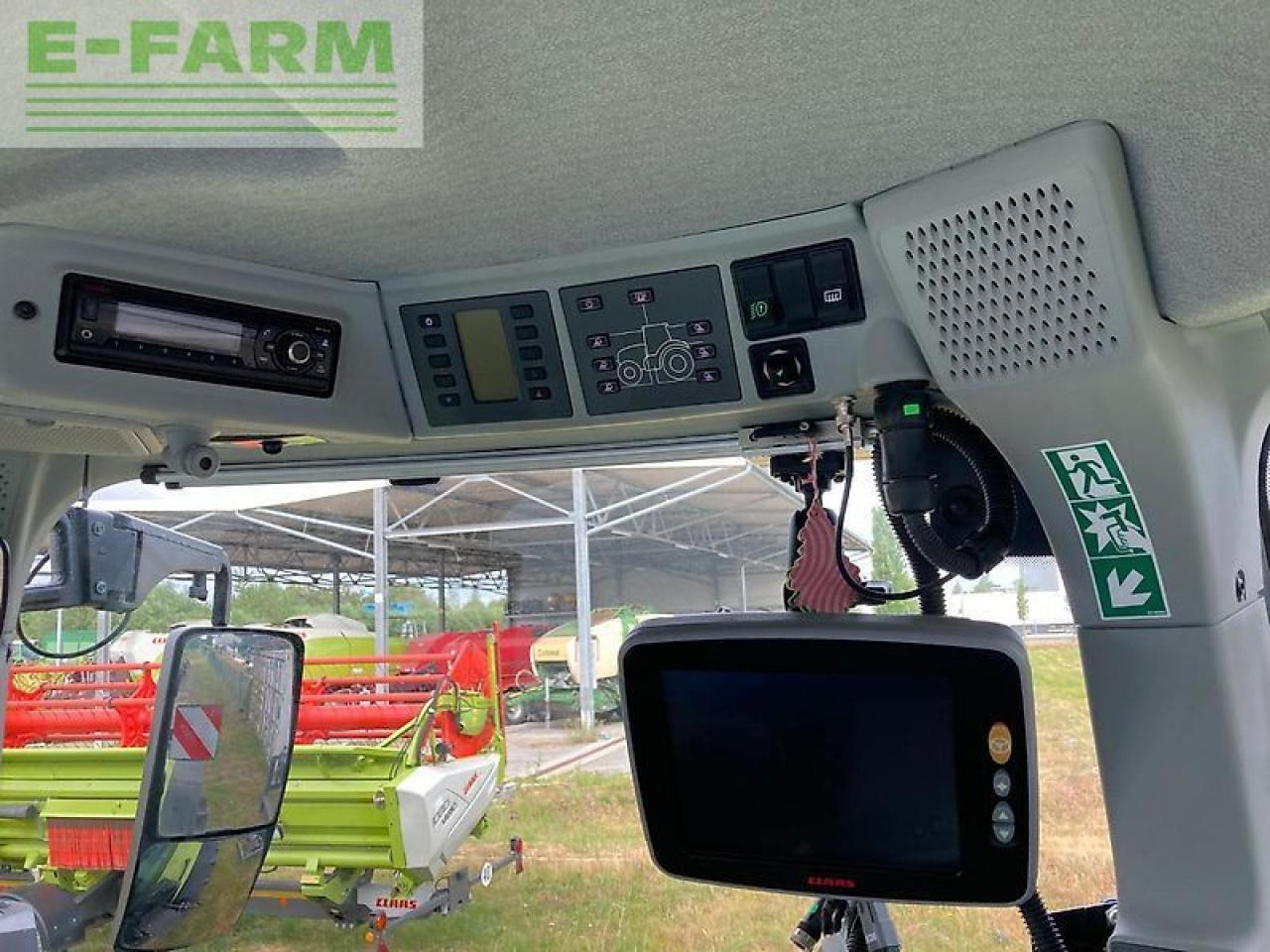 Farm tractor CLAAS axion 950 cmatic