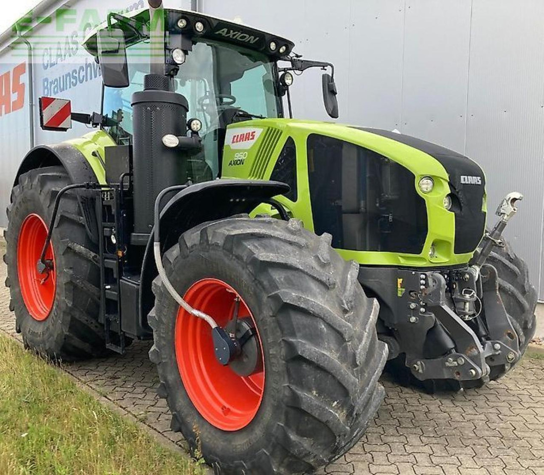 Farm tractor CLAAS axion 950 cmatic