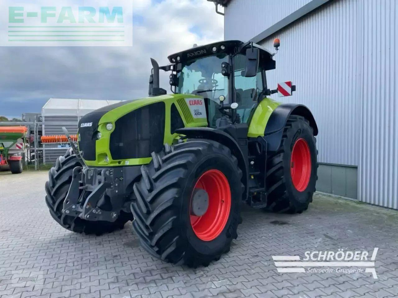 Farm tractor CLAAS axion 960 cmatic + maxicare + rtk
