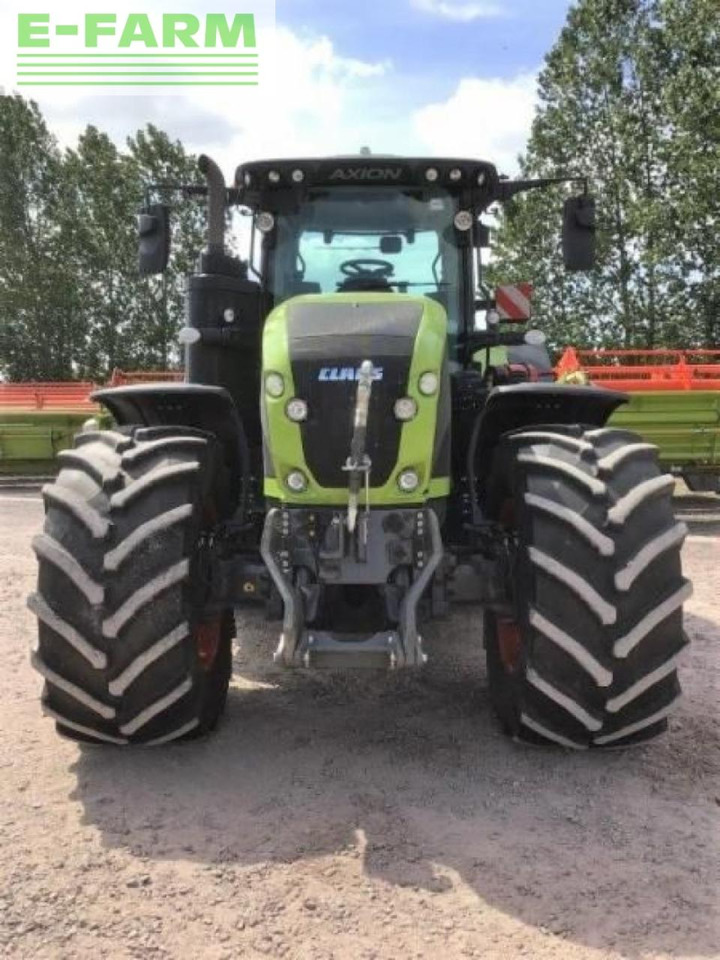 Farm tractor CLAAS axion 960 stage v