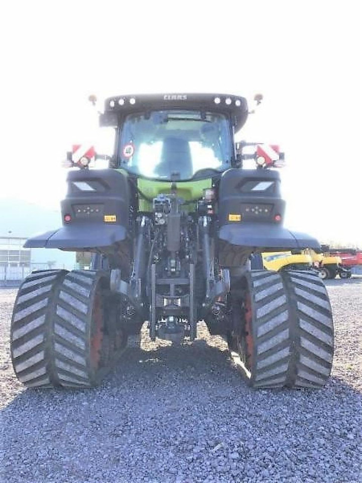Farm tractor CLAAS axion 960 terra trac