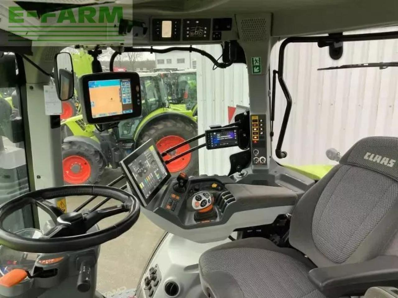 Farm tractor CLAAS axion 960 terra trac