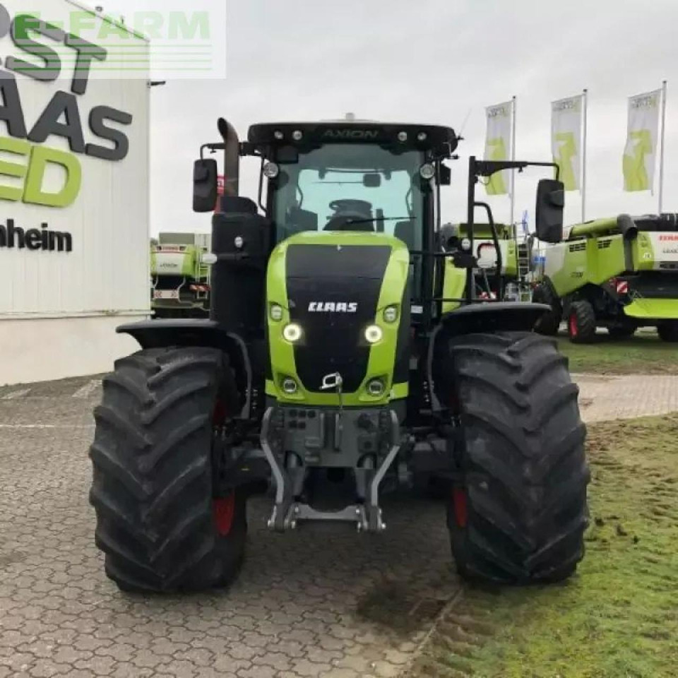 Farm tractor CLAAS axion 960 terra trac