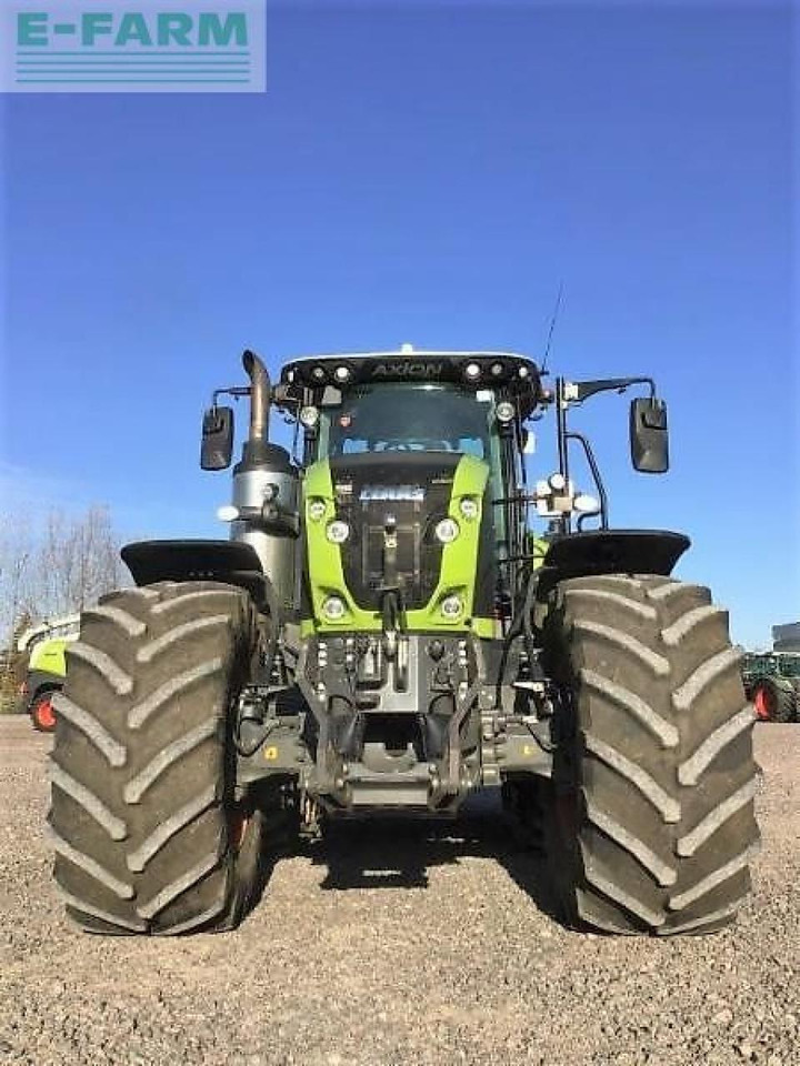 Farm tractor CLAAS axion 960 terra trac