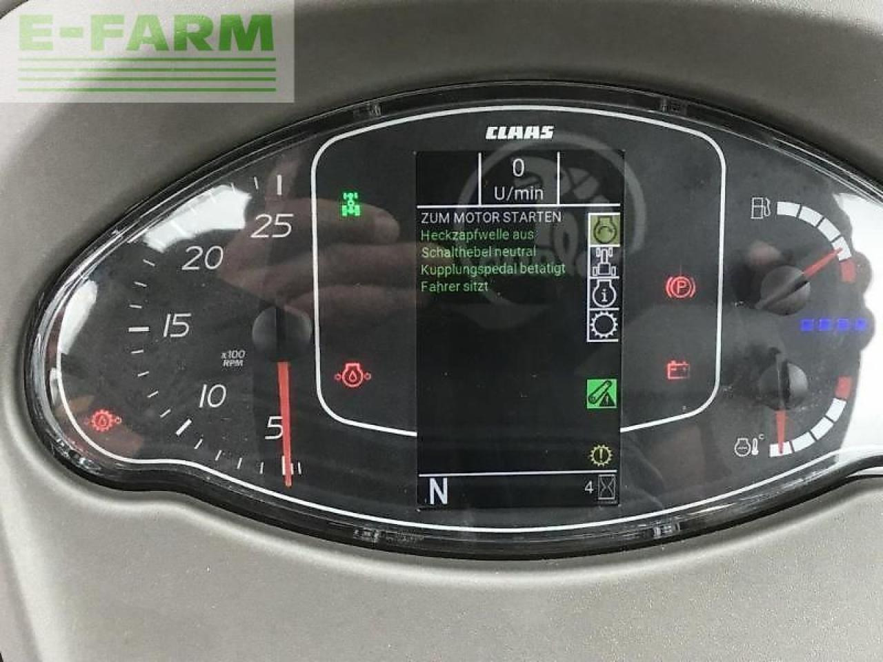 Farm tractor CLAAS axos 240