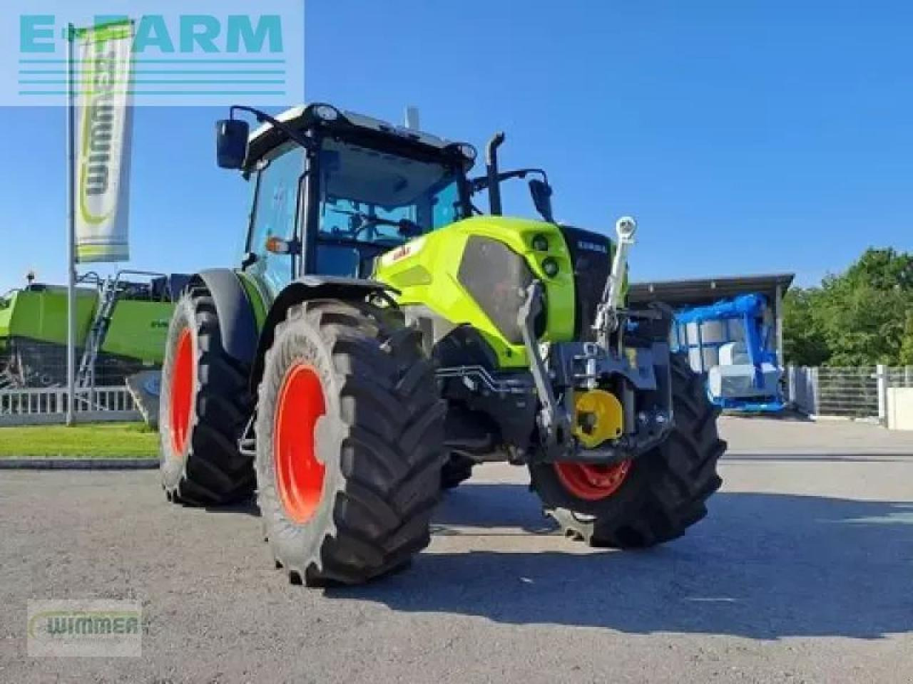 Farm tractor CLAAS axos 240