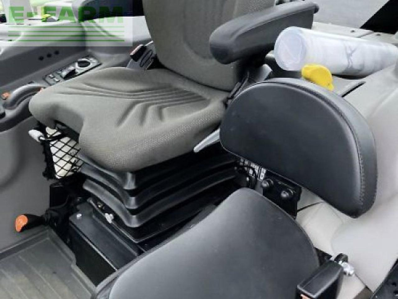 Farm tractor CLAAS axos 240 advanced mit fl u506