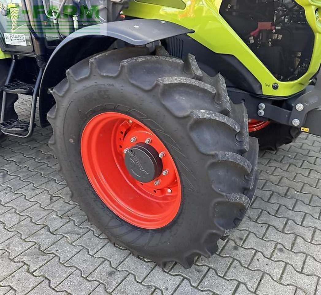 Farm tractor CLAAS axos 240 advanced + mx a106