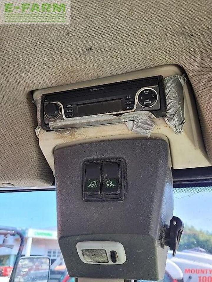 Farm tractor CLAAS axos 340