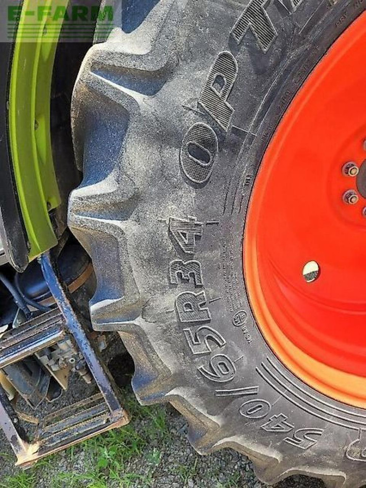 Farm tractor CLAAS axos 340