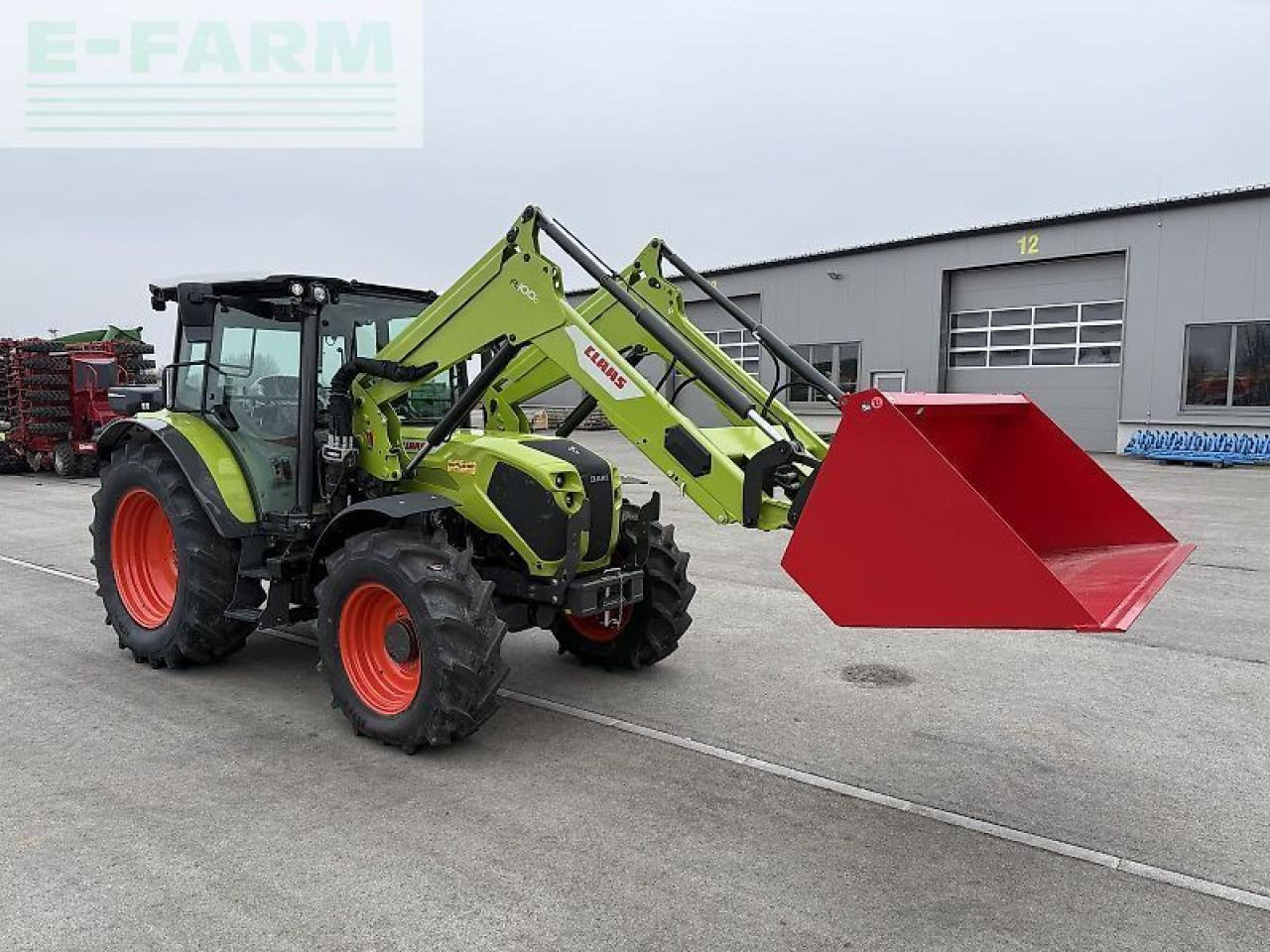 Farm tractor CLAAS axos 3.105
