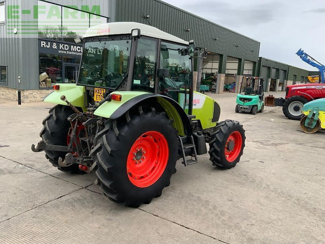 Farm tractor CLAAS celtis 426rc tractor (st24608)