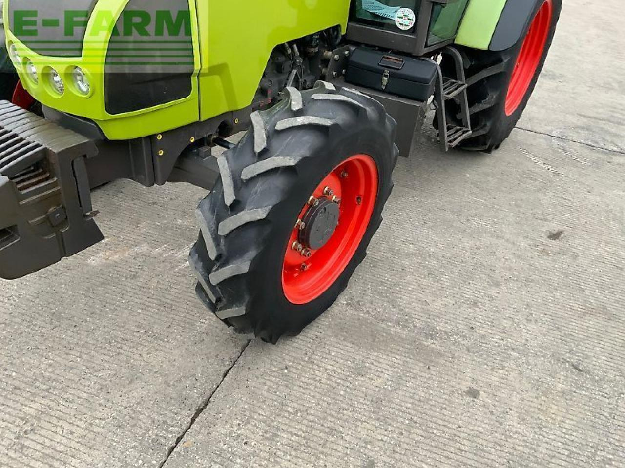 Farm tractor CLAAS celtis 426rc tractor (st24608)