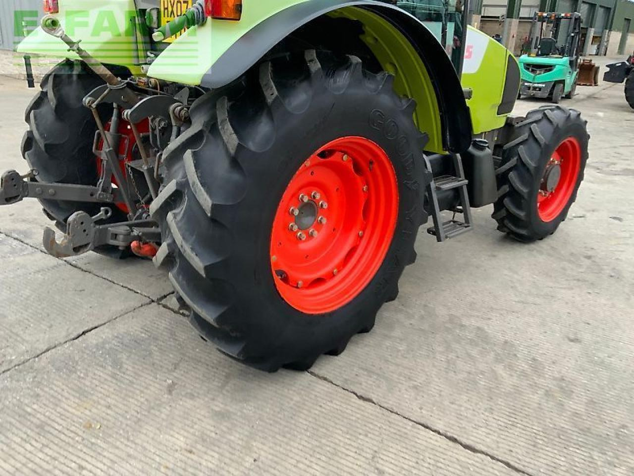 Farm tractor CLAAS celtis 426rc tractor (st24608)