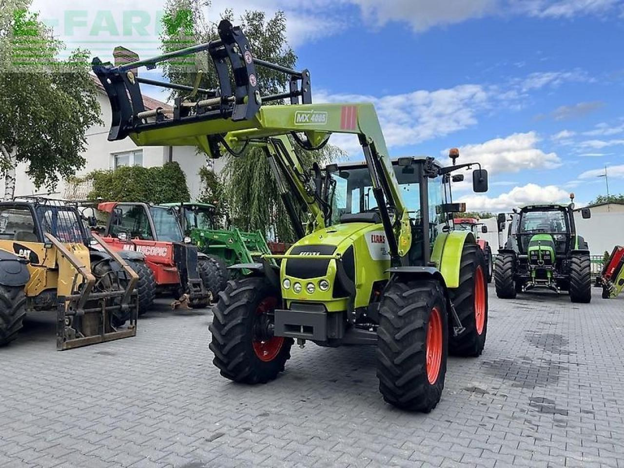 Farm tractor CLAAS celtis 446 plus rx + mailleux mx40-85