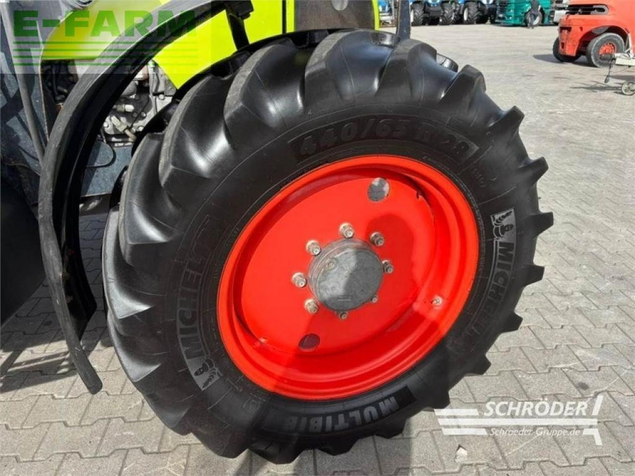 Farm tractor CLAAS celtis 456 rx