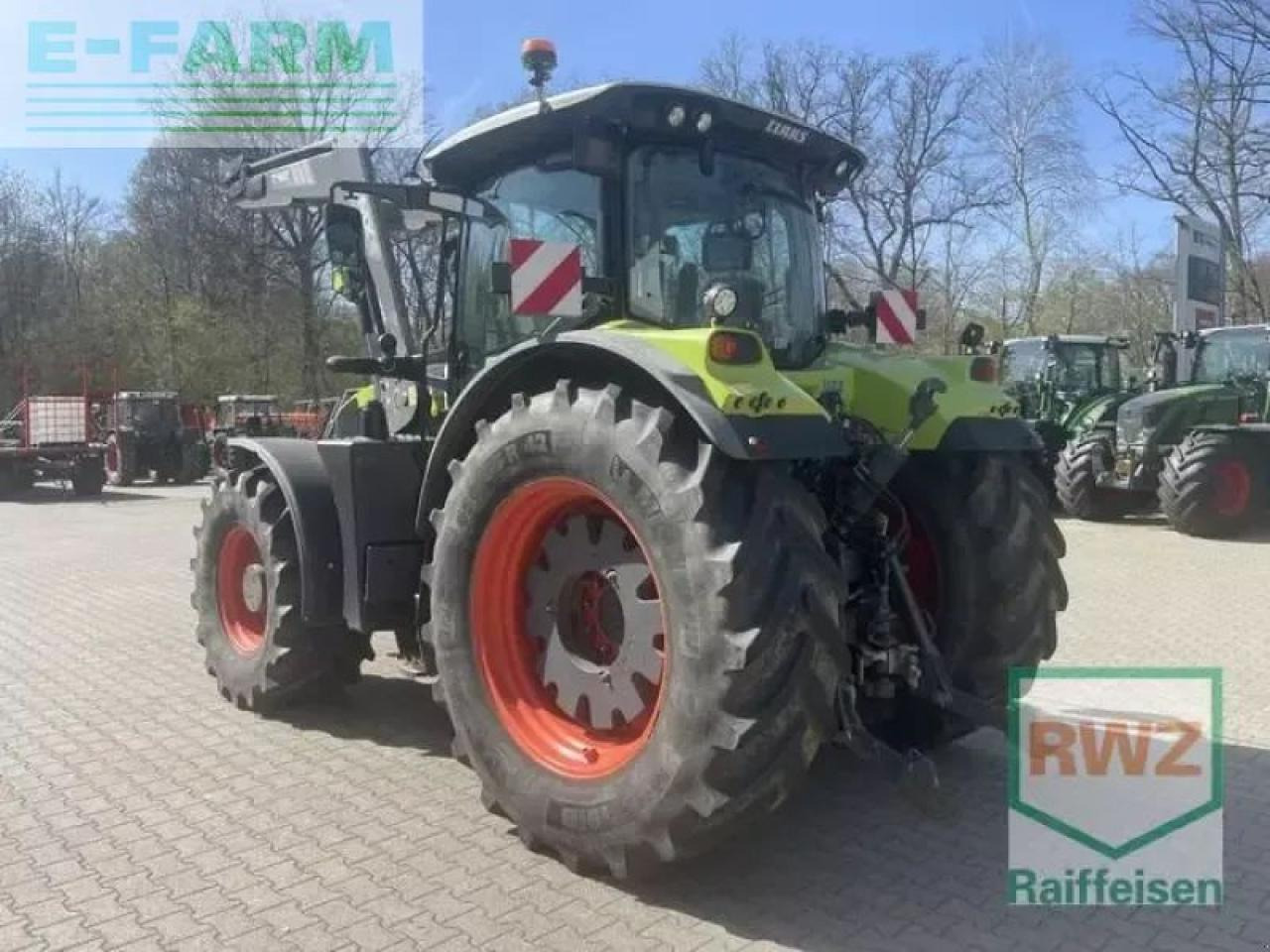 Farm tractor CLAAS claas arion 660