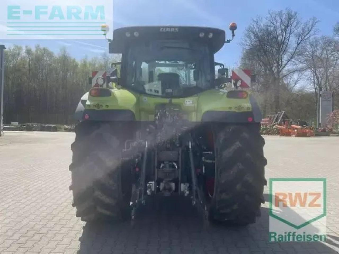 Farm tractor CLAAS claas arion 660