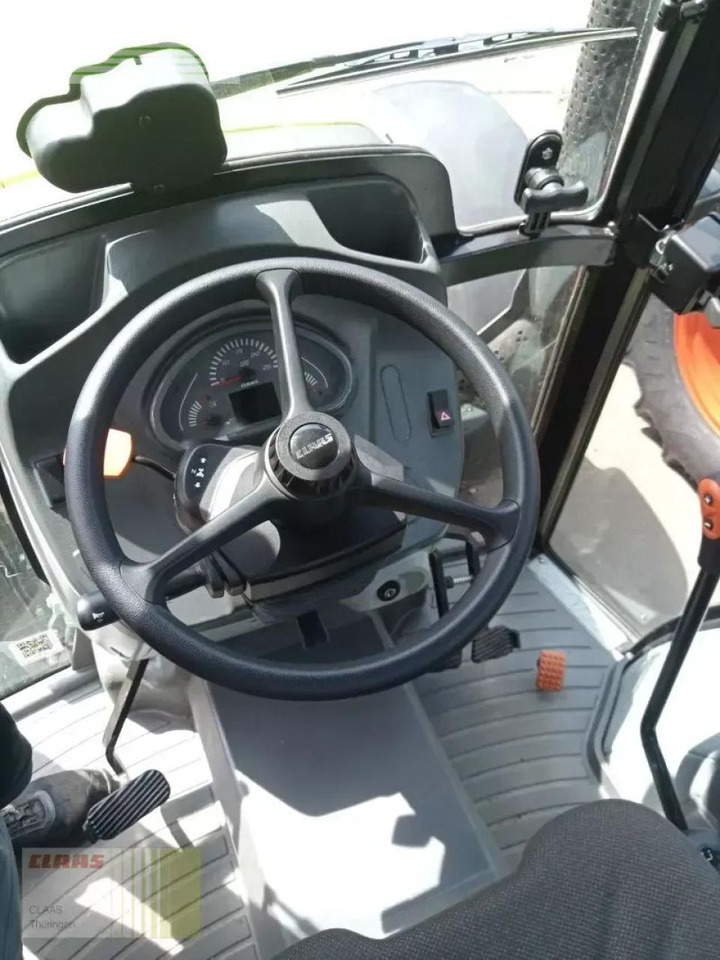 Farm tractor CLAAS elios 210