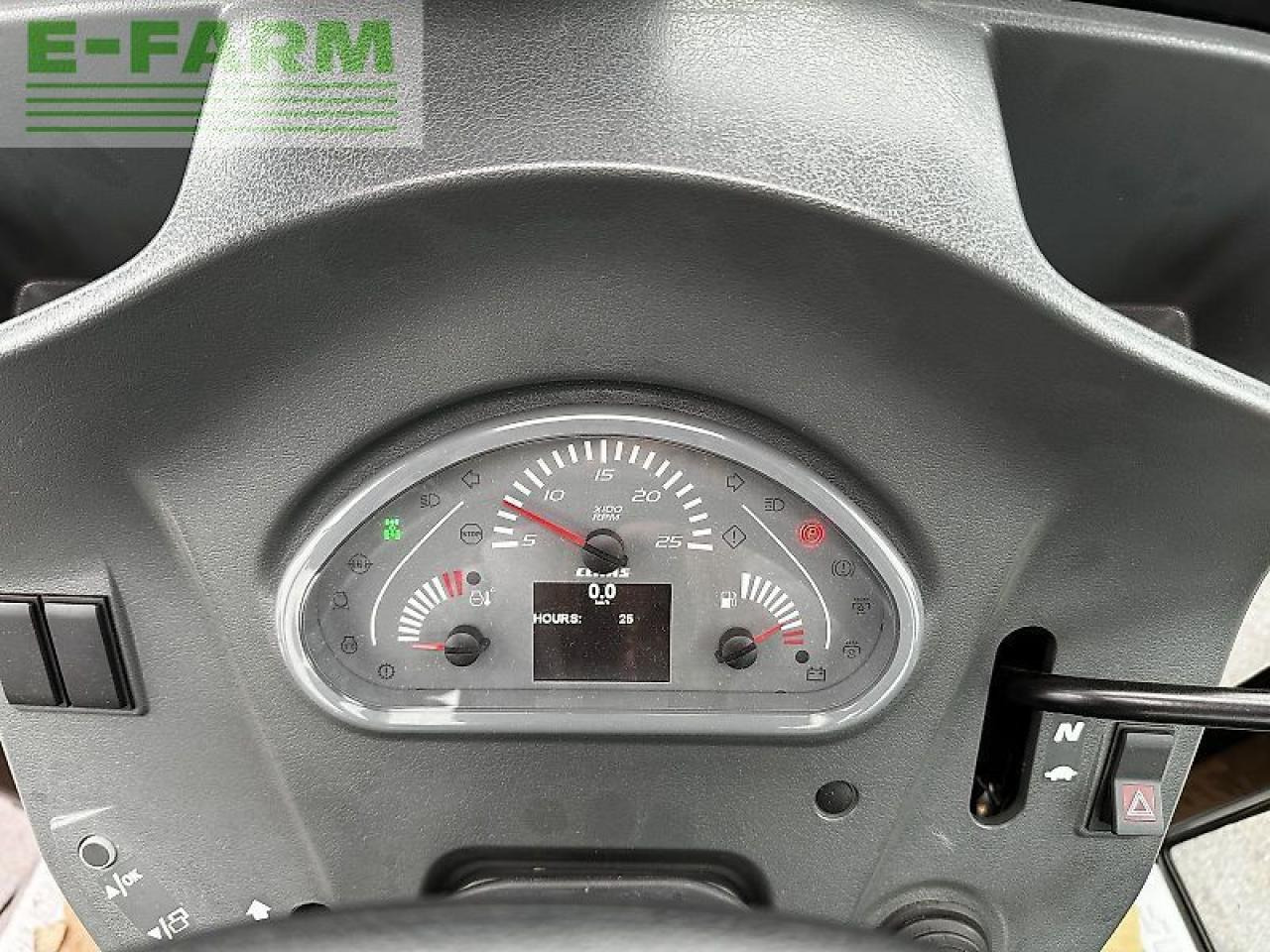 Farm tractor CLAAS elios 210 (kabine mit glasdach)