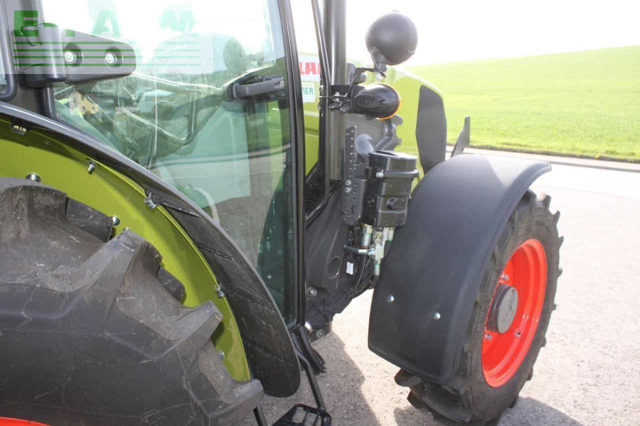 Farm tractor CLAAS elios 210 (kabine ohne glasdach)