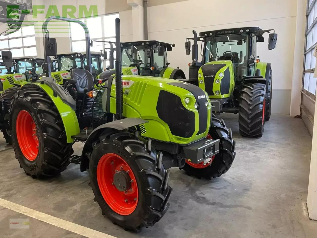Farm tractor CLAAS elios 210 plattform