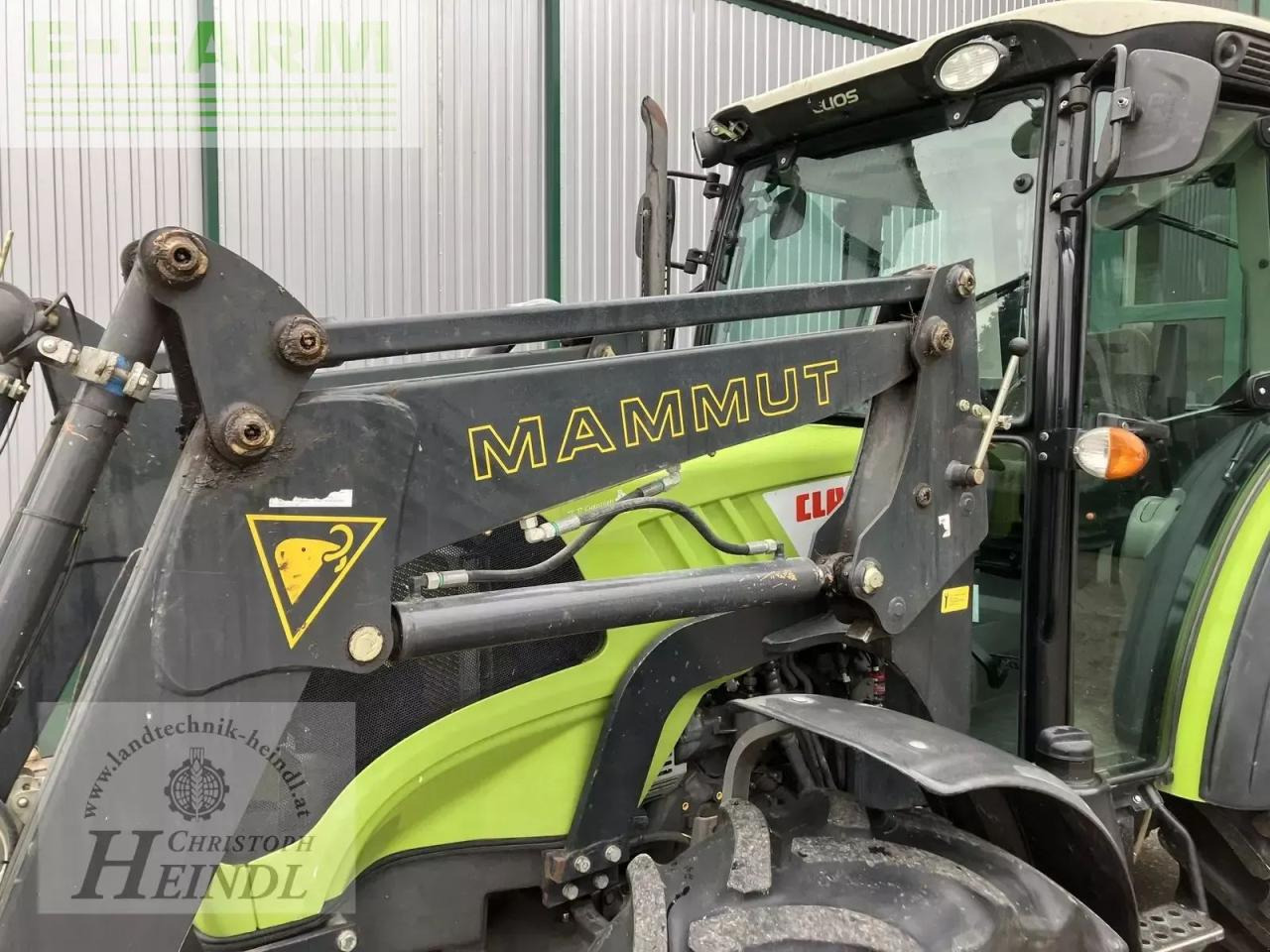 Farm tractor CLAAS elios 220