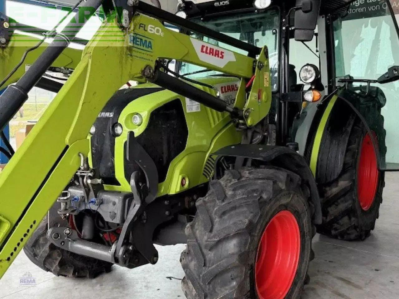 Farm tractor CLAAS elios 220
