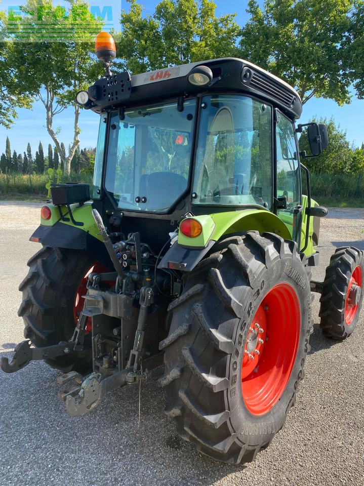 Farm tractor CLAAS elios 220 cabine