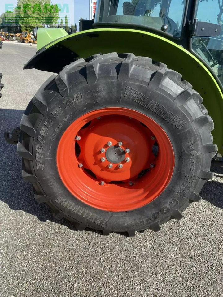 Farm tractor CLAAS elios 220 cabine 4rm