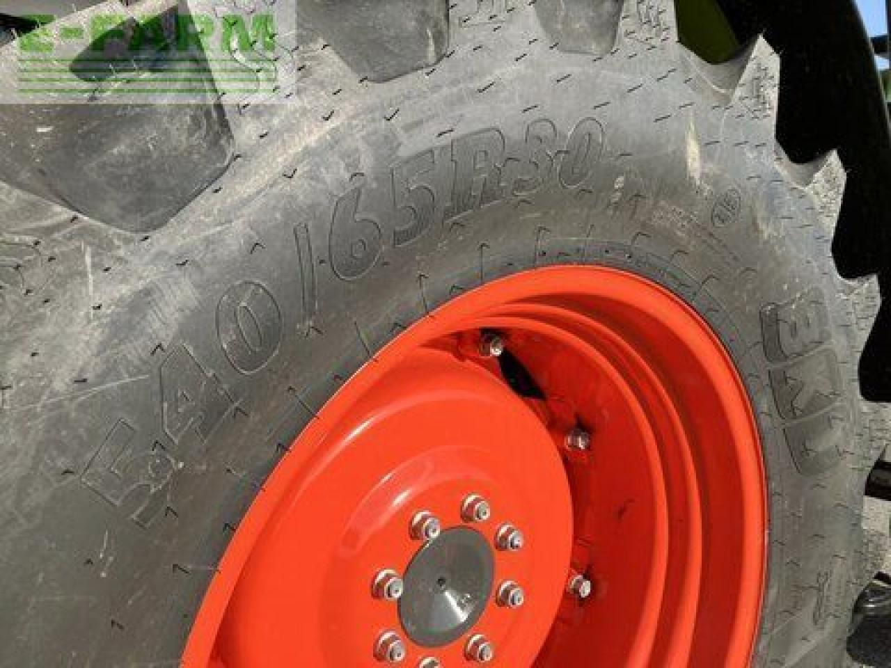 Farm tractor CLAAS elios 320