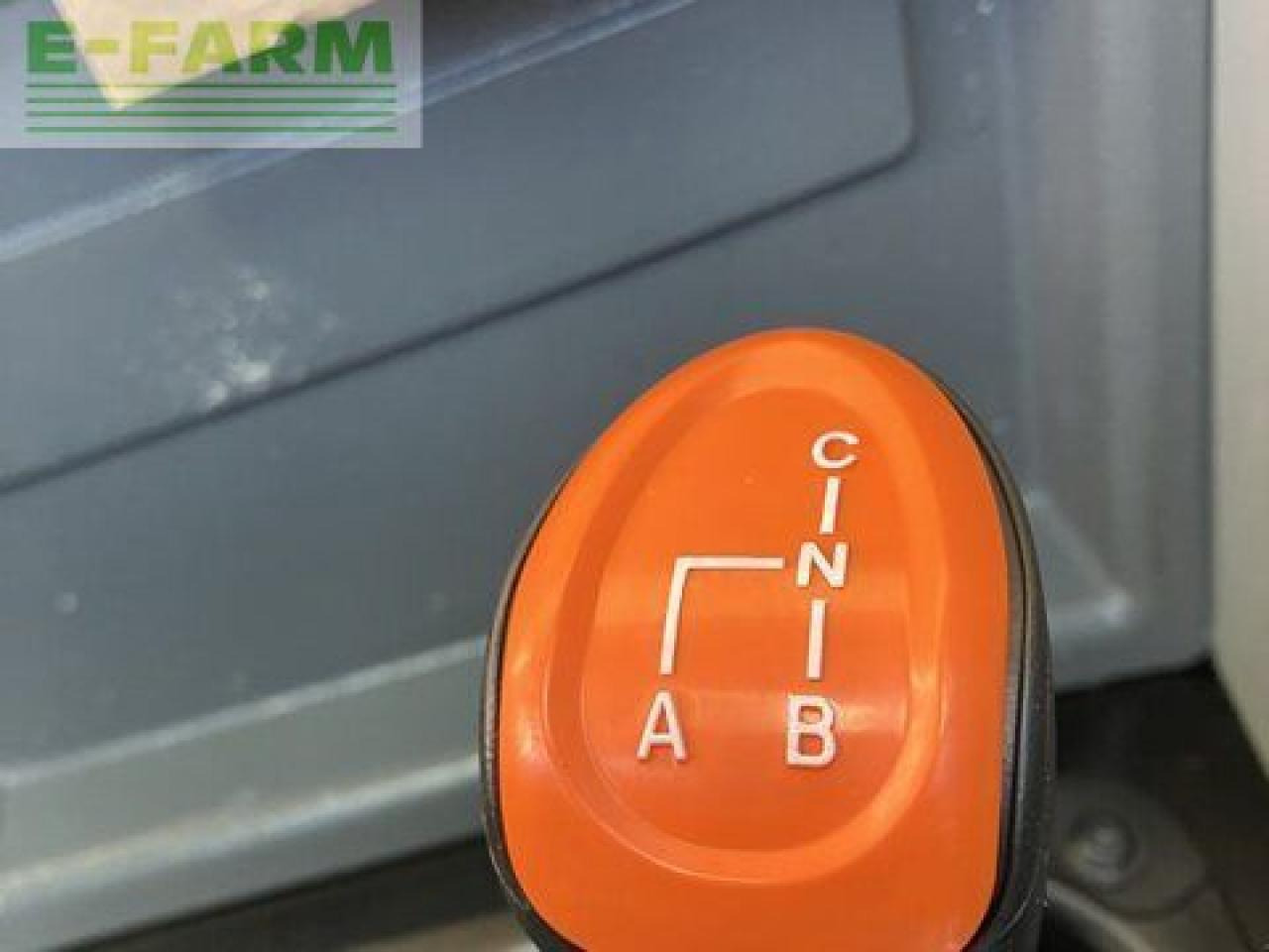 Farm tractor CLAAS elios 320