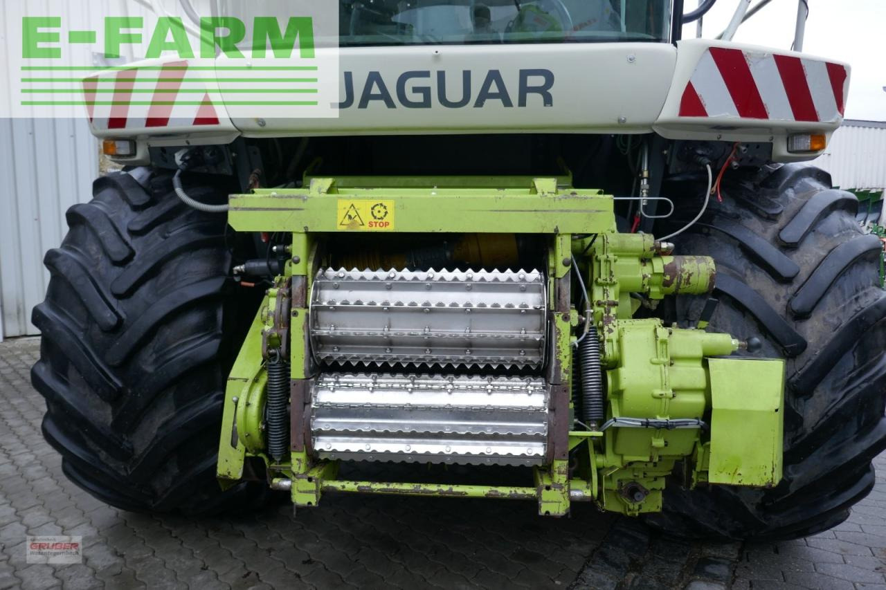 Farm tractor CLAAS jaguar 870