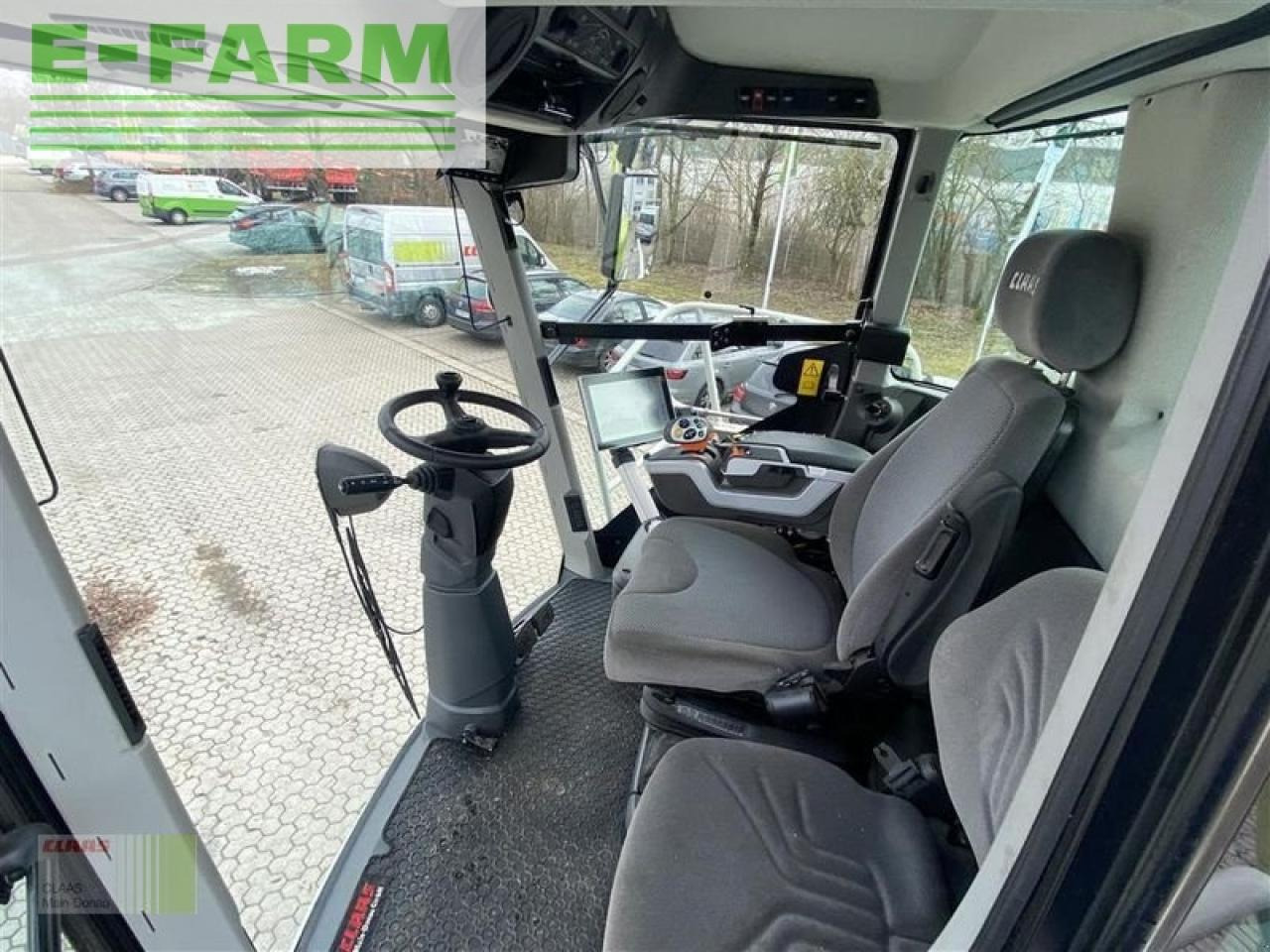 Farm tractor CLAAS jaguar 970 - stage v