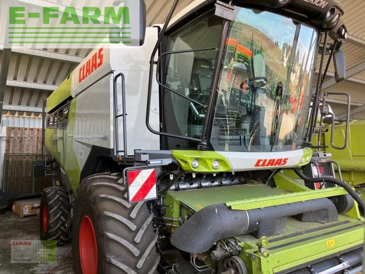 Farm tractor CLAAS lexion 6600 mit v770+tw