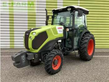 Farm tractor CLAAS nexos 220 vl VL