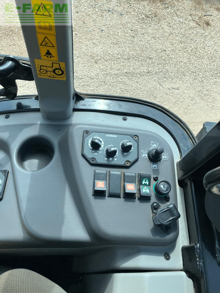Farm tractor CLAAS nexos 230 m
