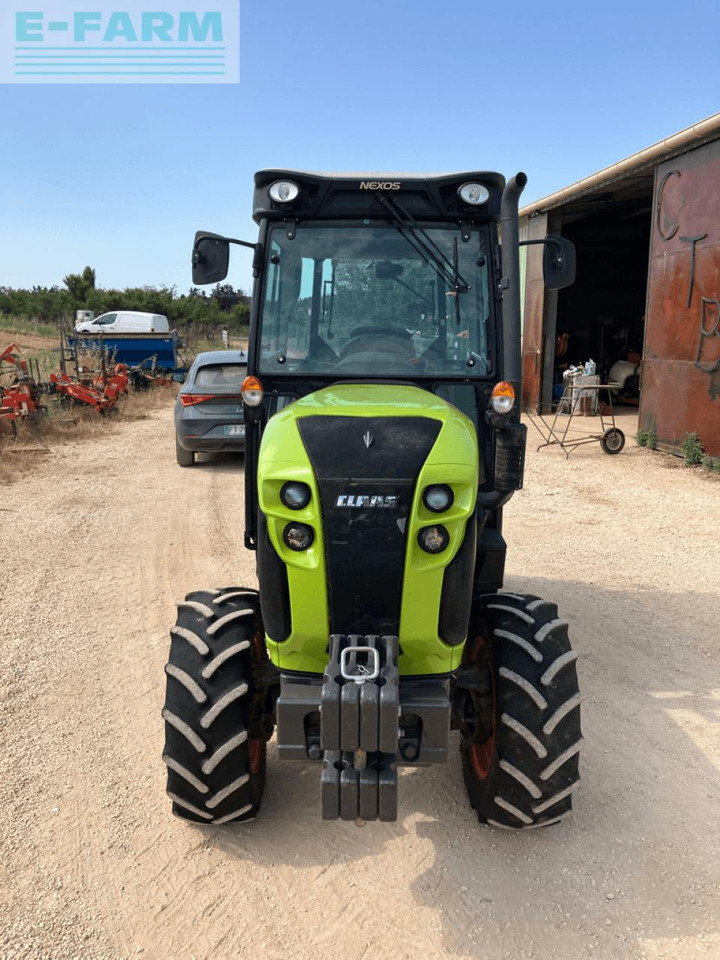 Farm tractor CLAAS nexos 230 m