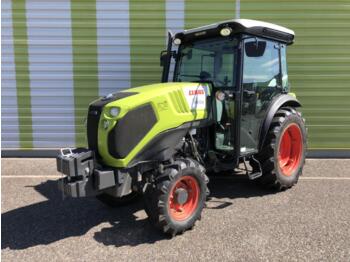 Farm tractor CLAAS nexos 230 vl