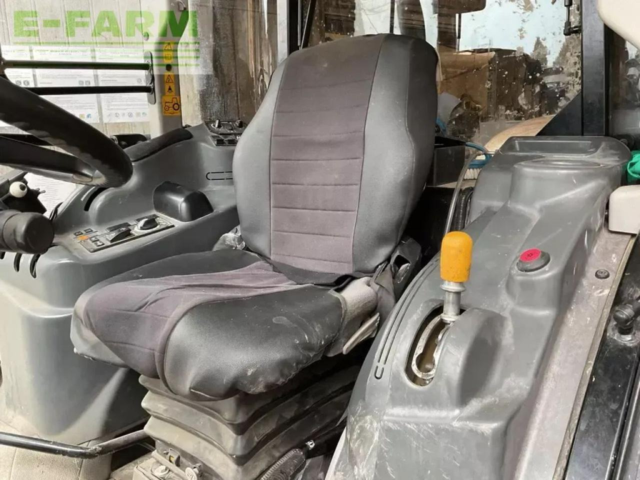 Farm tractor CLAAS nexos 230 vl ls 30+