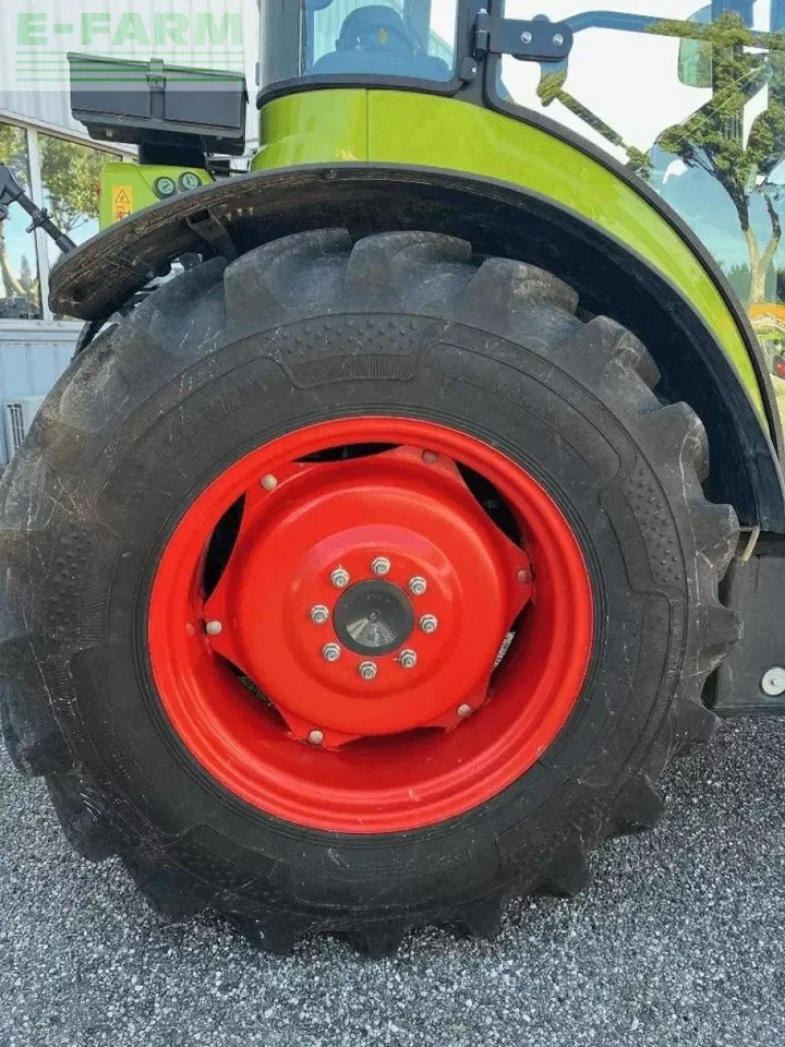 Farm tractor CLAAS nexos 240 l cabine tradition